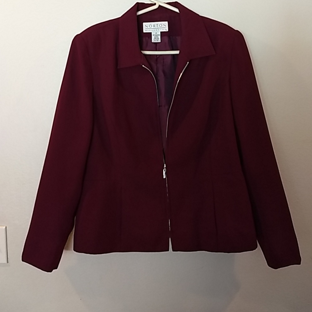 Women's maroon suit jacket